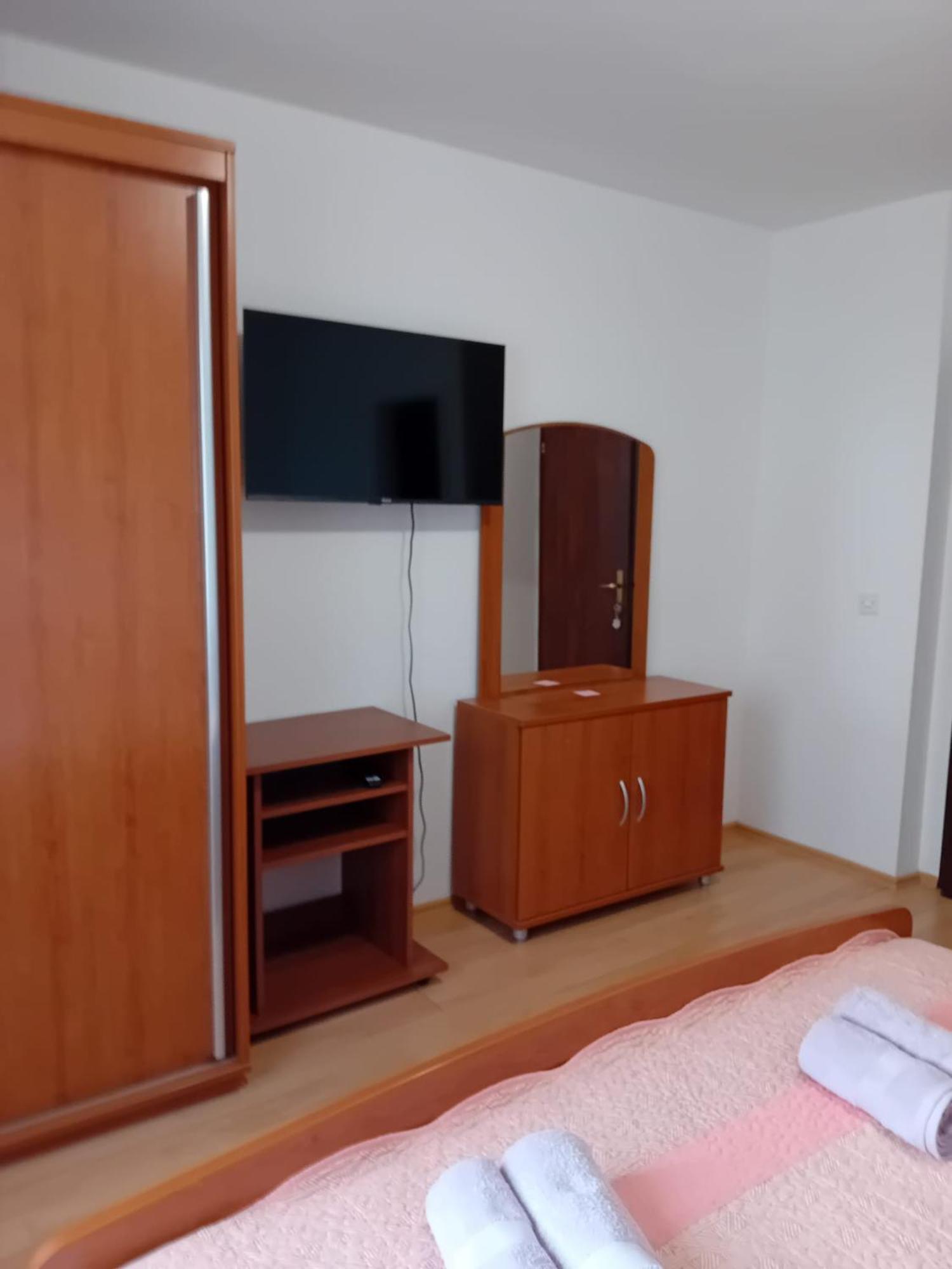 Maria'S Haus Apartment Novigrad  Exterior photo